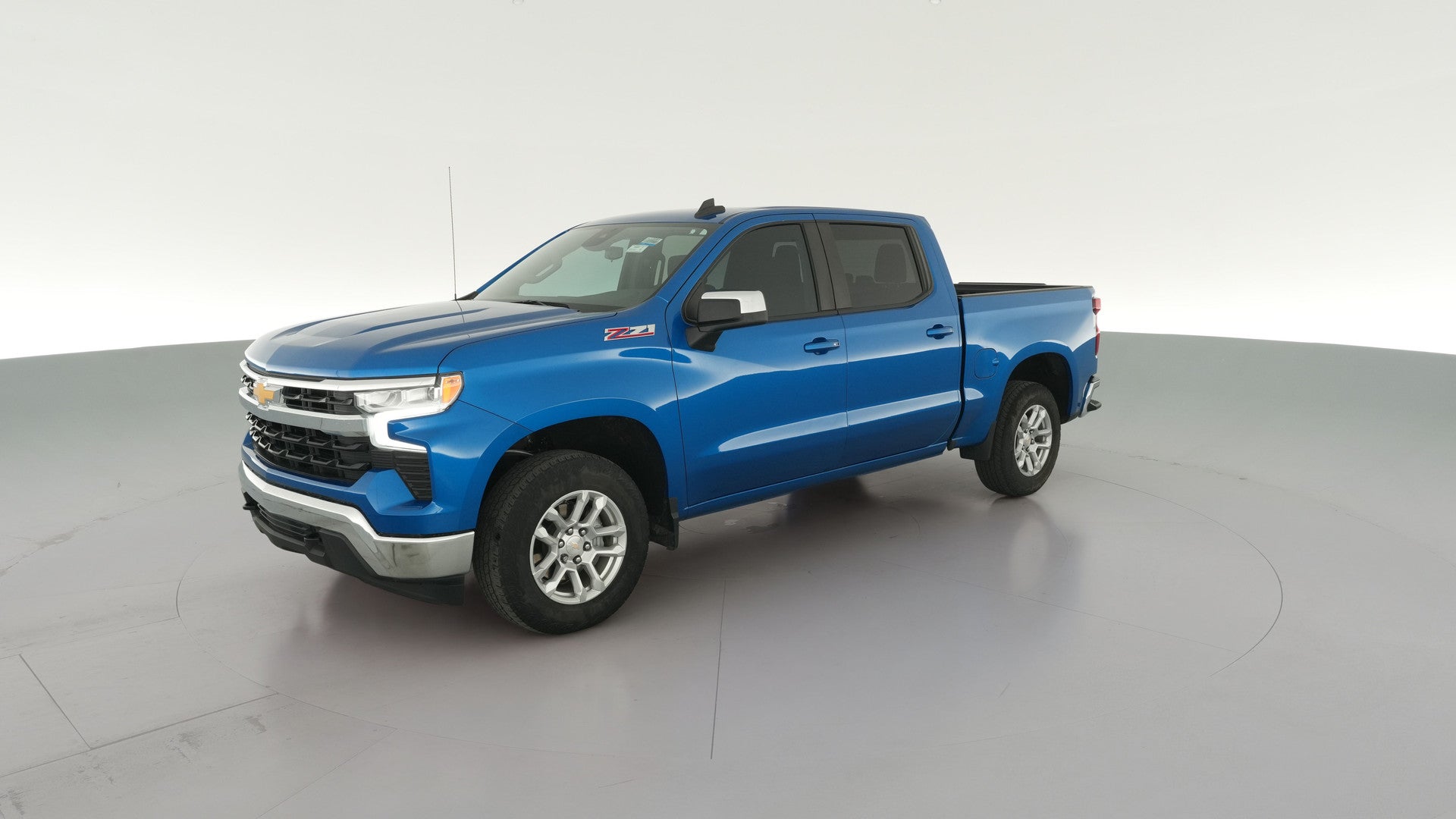 2022 Chevrolet Silverado 1500 Crew Cab vehicle photo
