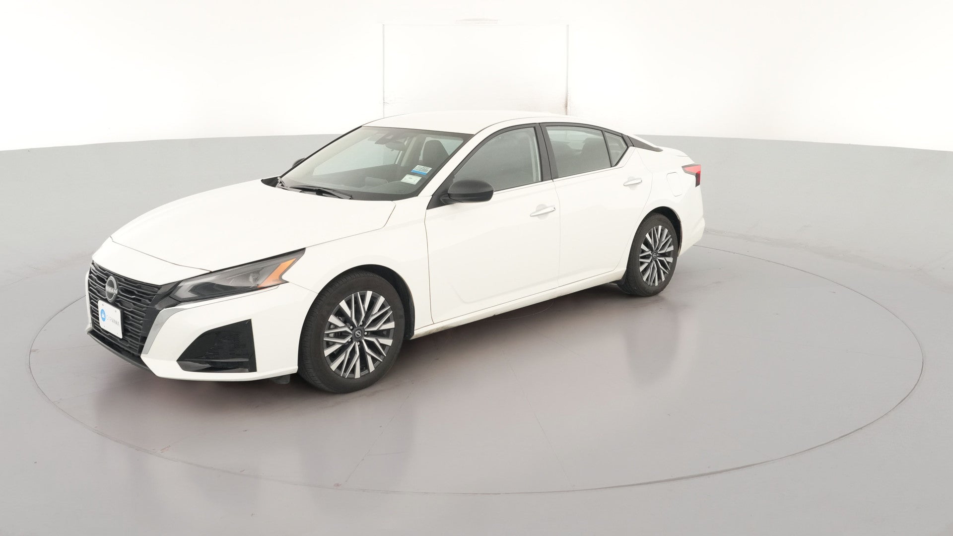 2025 Nissan Altima vehicle photo
