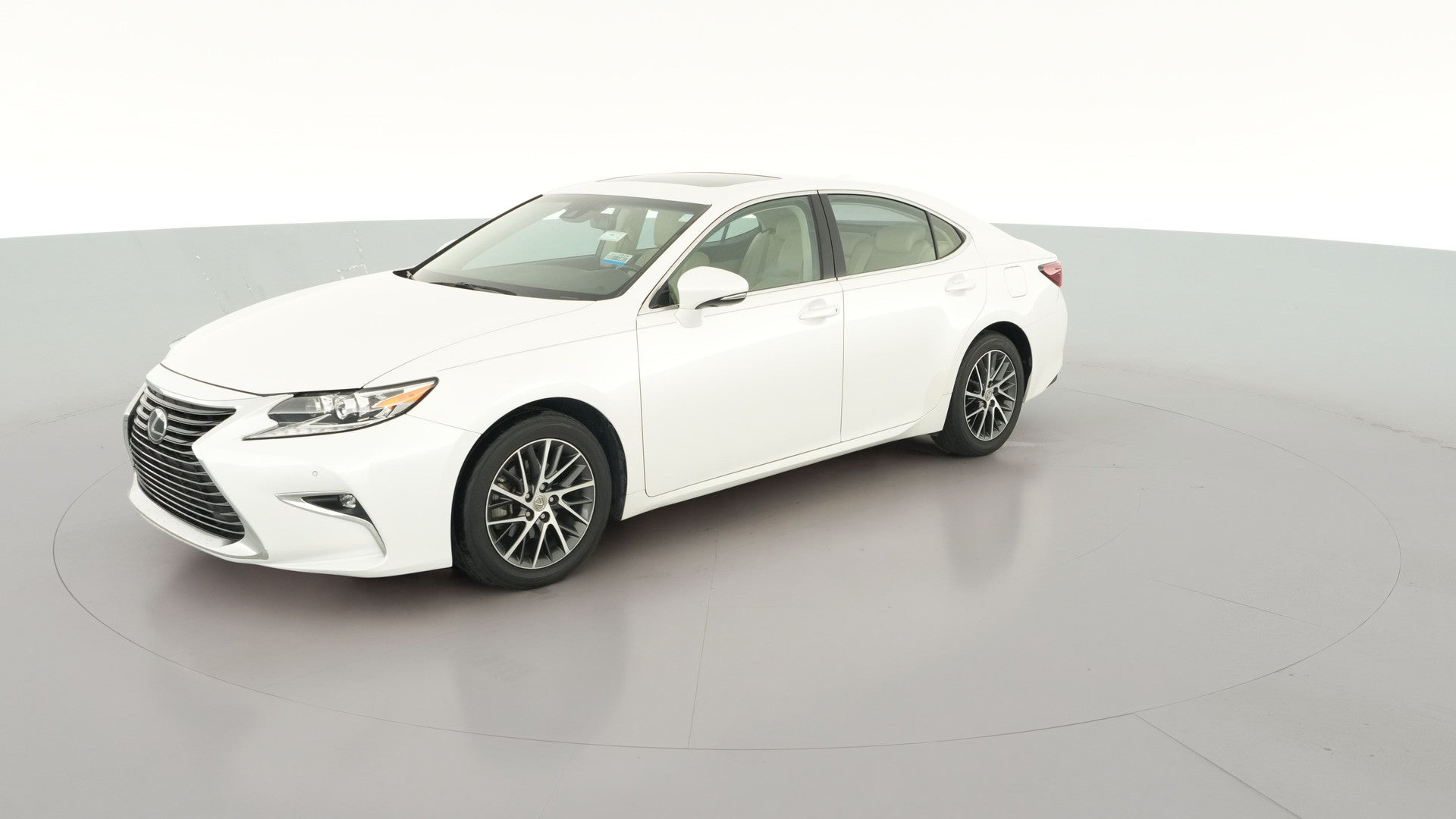 2018 Lexus ES vehicle photo
