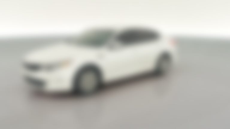 2018 Kia Optima vehicle photo