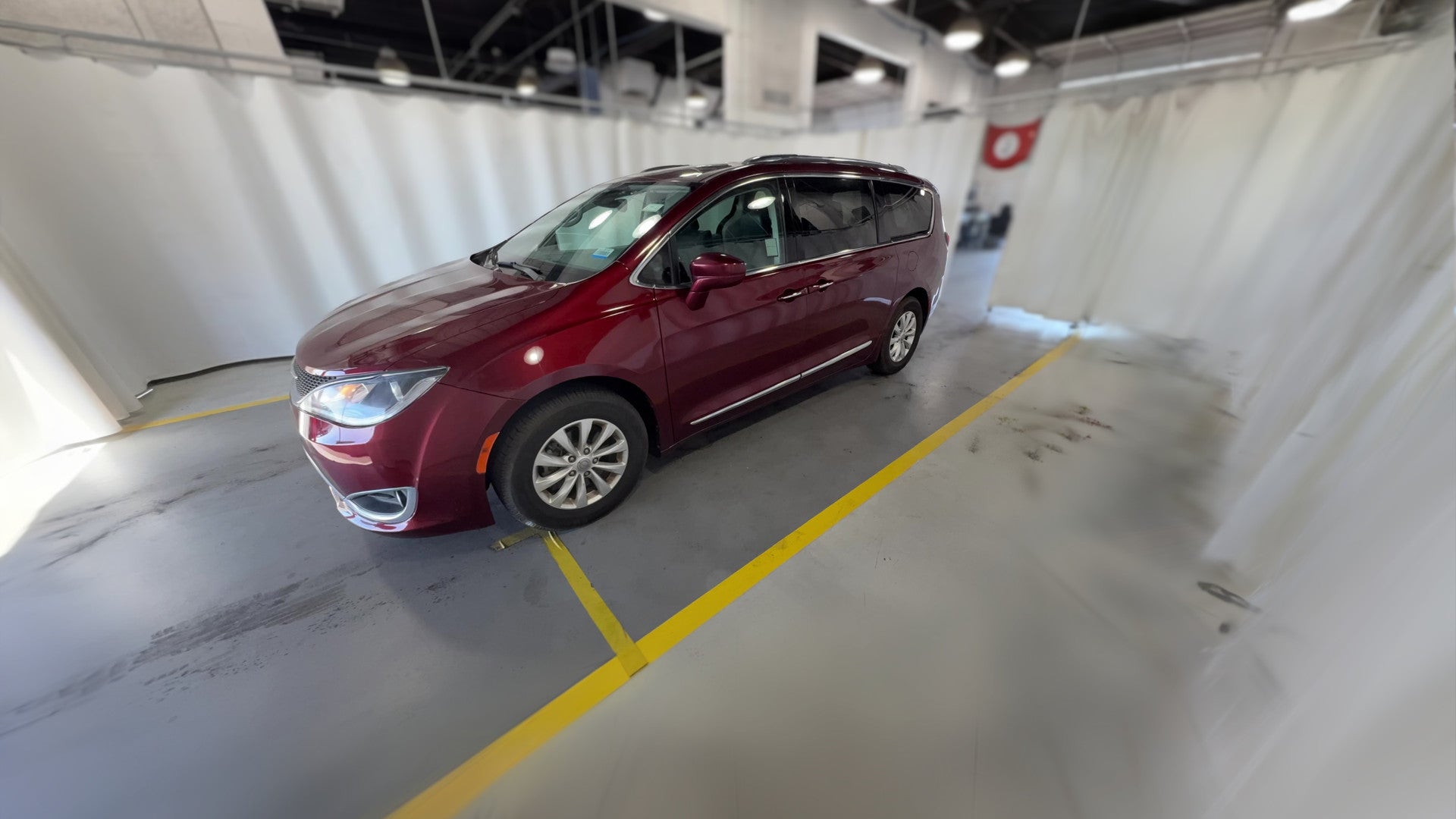 2019 Chrysler Pacifica vehicle photo