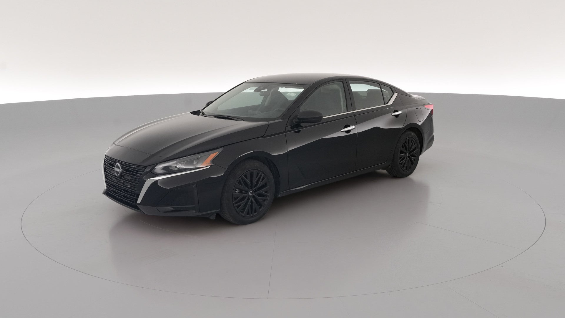 2025 Nissan Altima vehicle photo