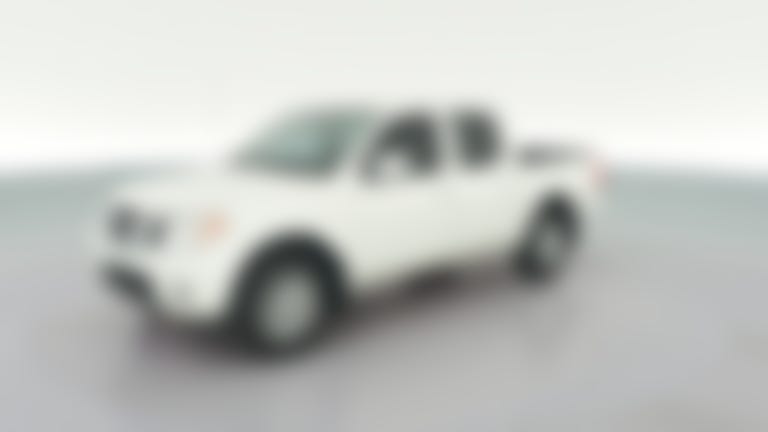 2017 Nissan Frontier Crew Cab vehicle photo
