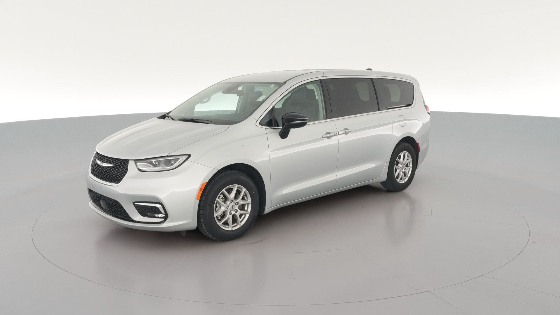 2024 Chrysler Pacifica vehicle photo