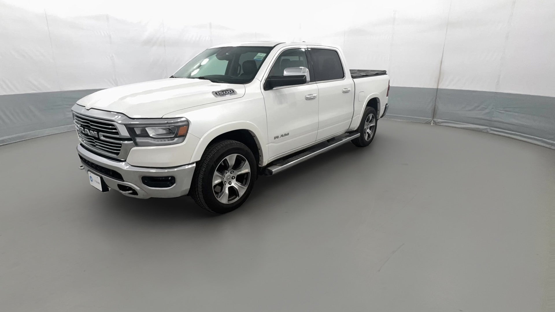 2019 Ram 1500 Crew Cab vehicle photo