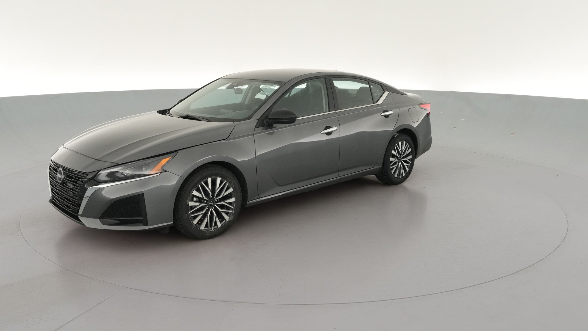 2025 Nissan Altima vehicle photo