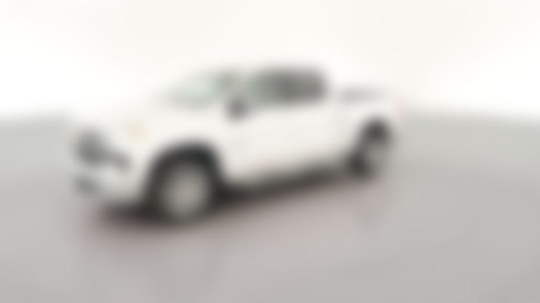 2025 Chevrolet Silverado 1500 Crew Cab vehicle photo