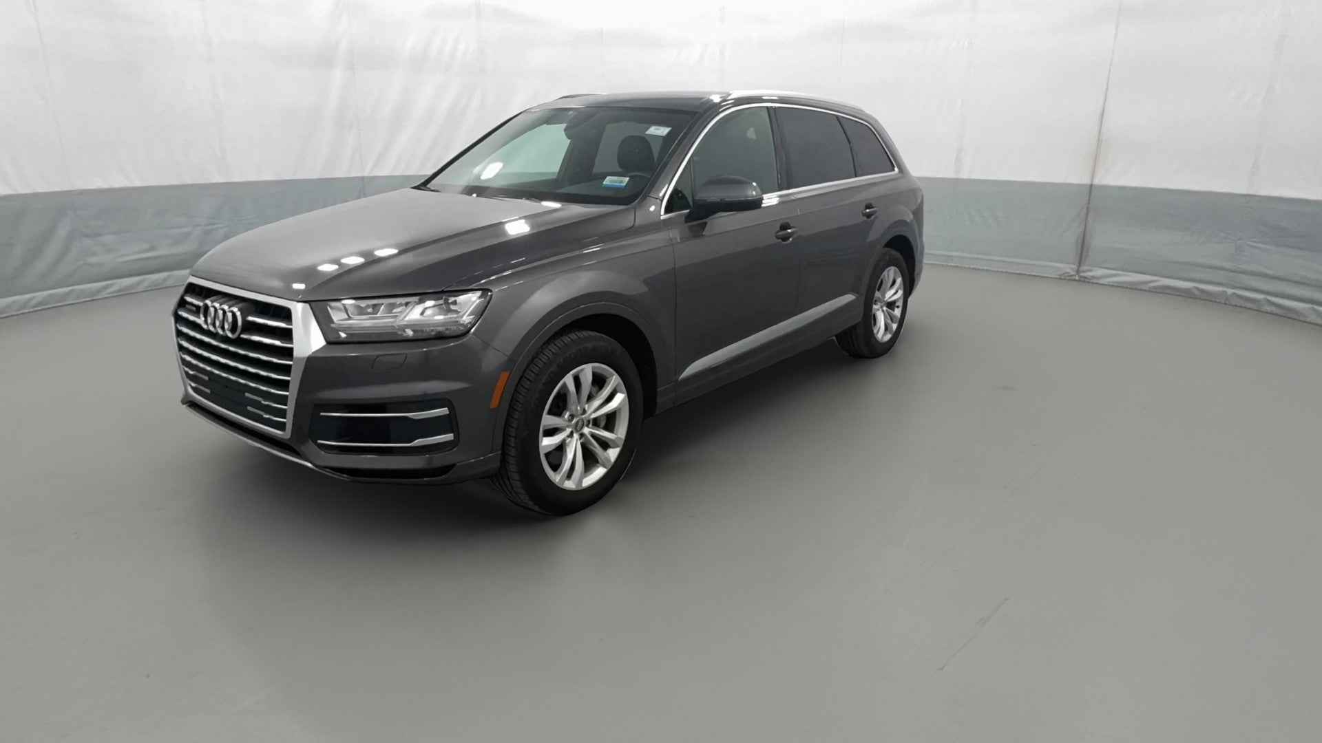 2018 Audi Q7 vehicle photo