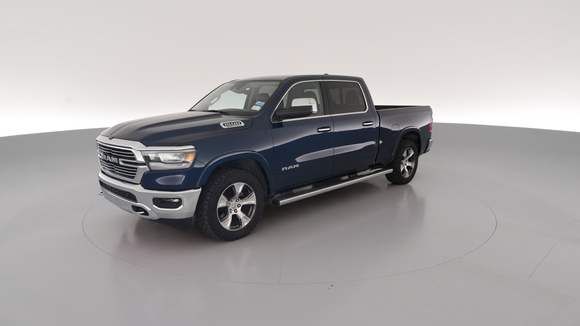 2022 Ram 1500 Crew Cab vehicle photo