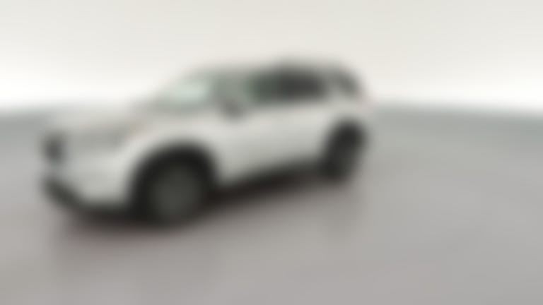 2024 Nissan Pathfinder vehicle photo