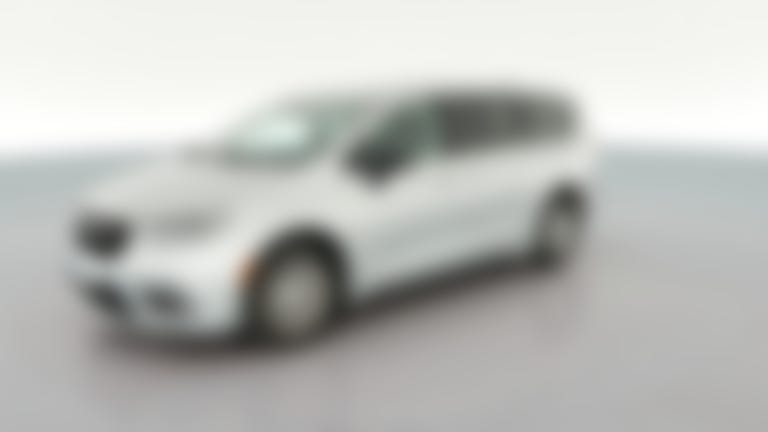 2024 Chrysler Pacifica vehicle photo