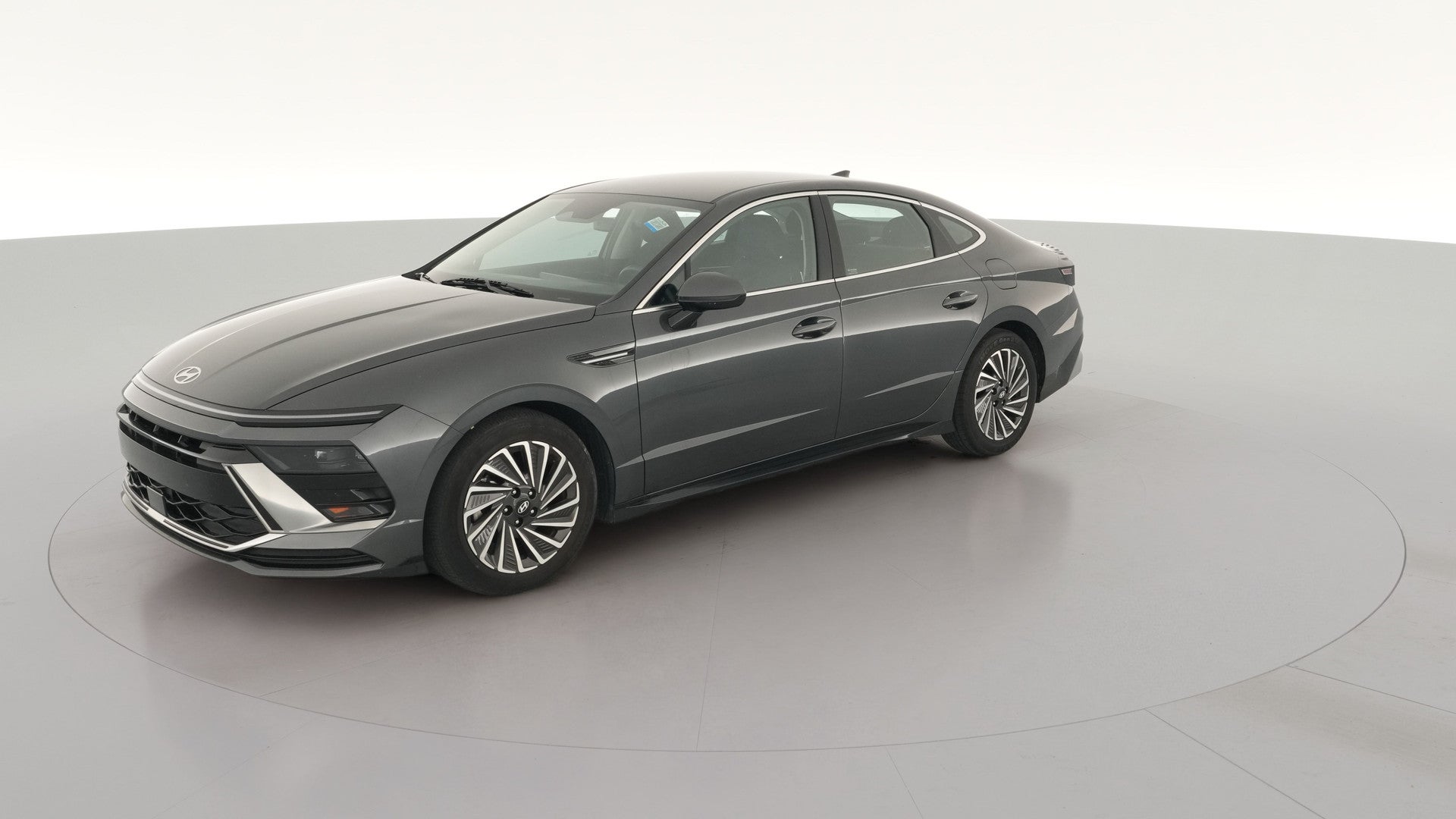 2025 Hyundai Sonata Hybrid vehicle photo