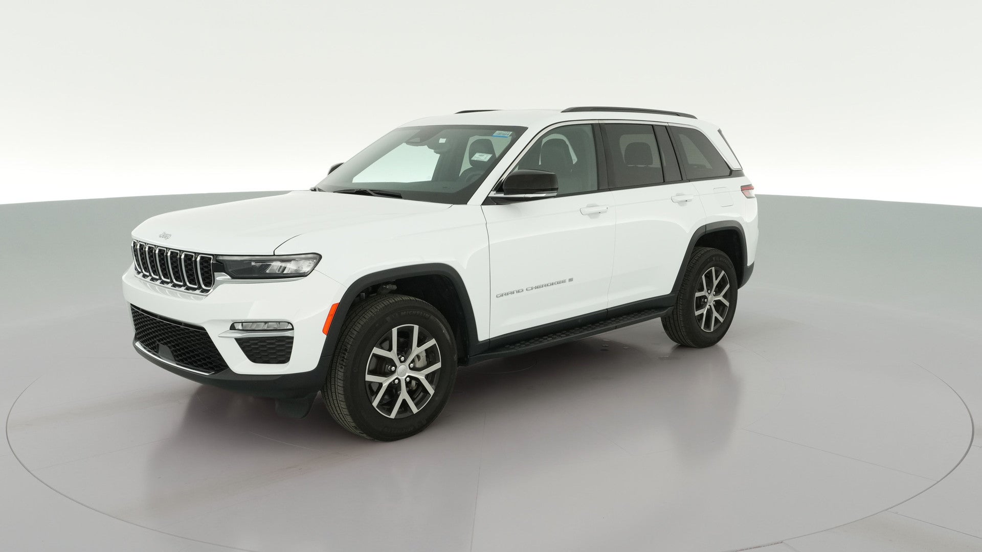 2024 Jeep Grand Cherokee vehicle photo