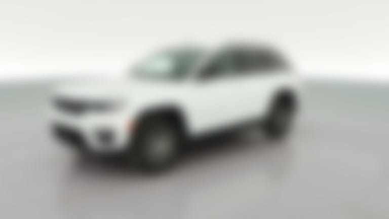 2024 Jeep Grand Cherokee vehicle photo