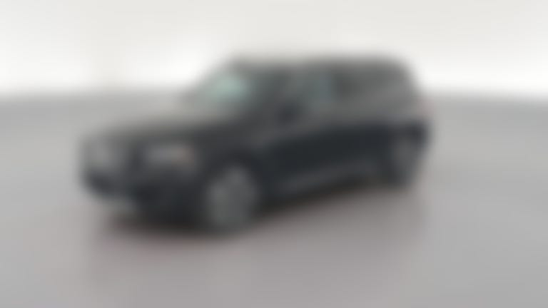 2025 Mercedes-Benz GLB vehicle photo