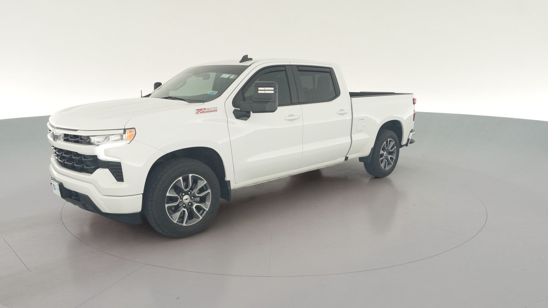 2022 Chevrolet Silverado 1500 Crew Cab vehicle photo