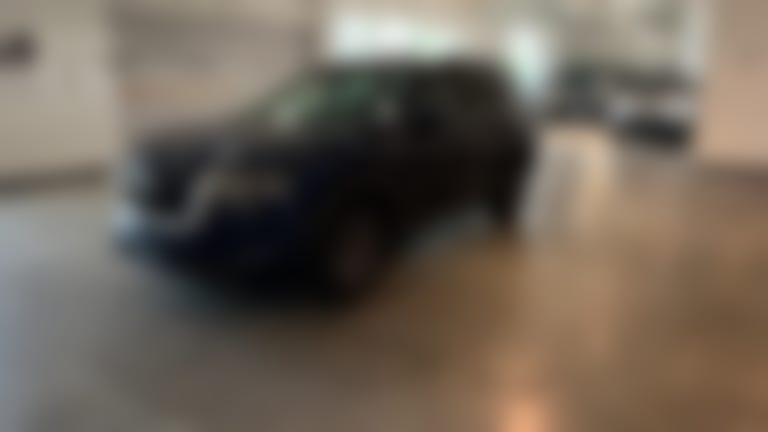 2025 Nissan Pathfinder vehicle photo