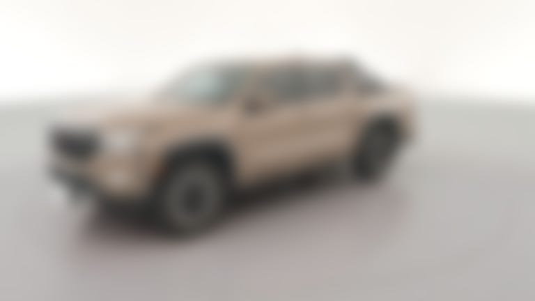 2024 Nissan Frontier Crew Cab vehicle photo