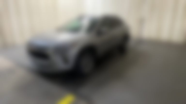 2025 Chevrolet Trax vehicle photo