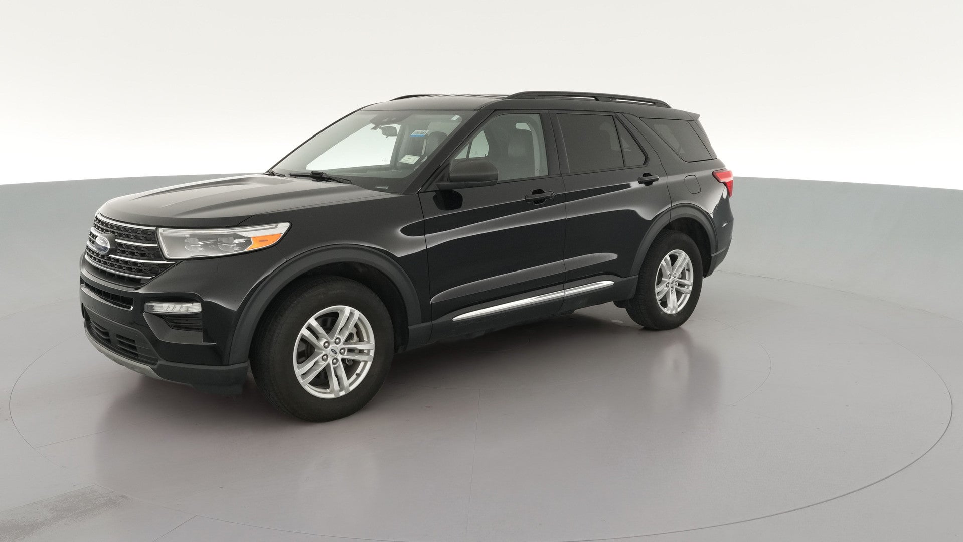 2022 Ford Explorer vehicle photo