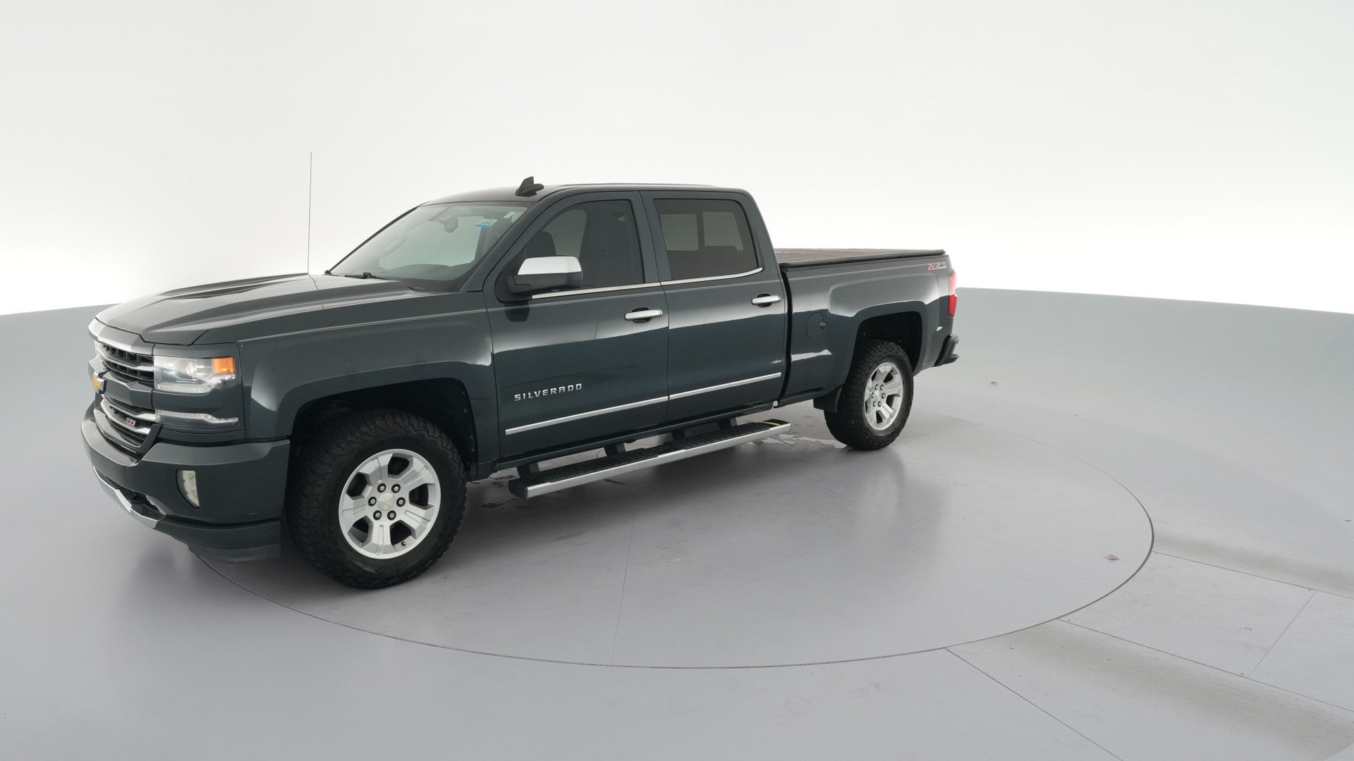 2017 Chevrolet Silverado 1500 Crew Cab vehicle photo