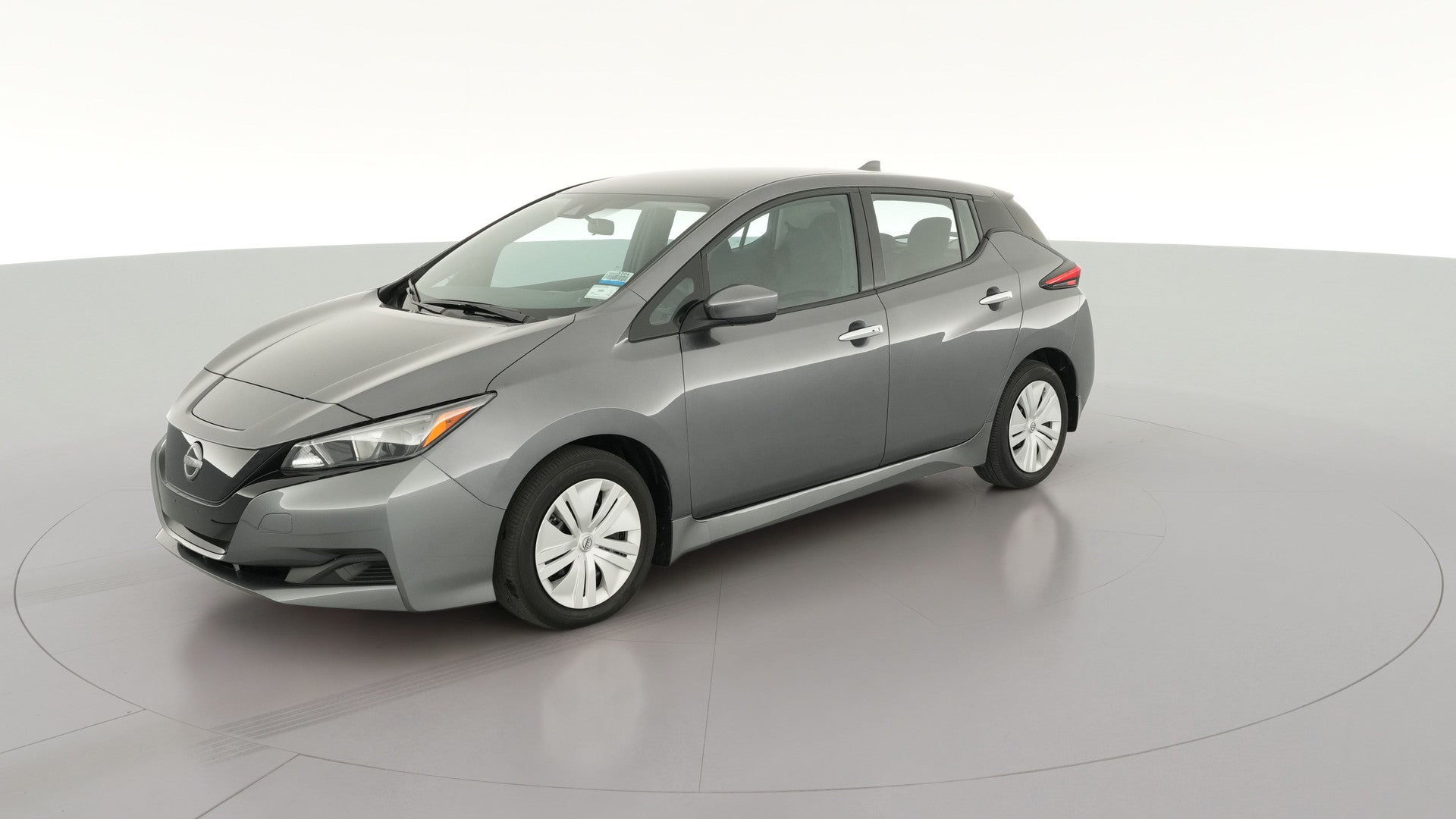 2025 Nissan LEAF vehicle photo