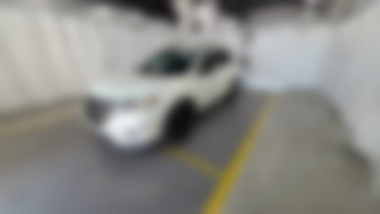 2018 Nissan Rogue vehicle photo