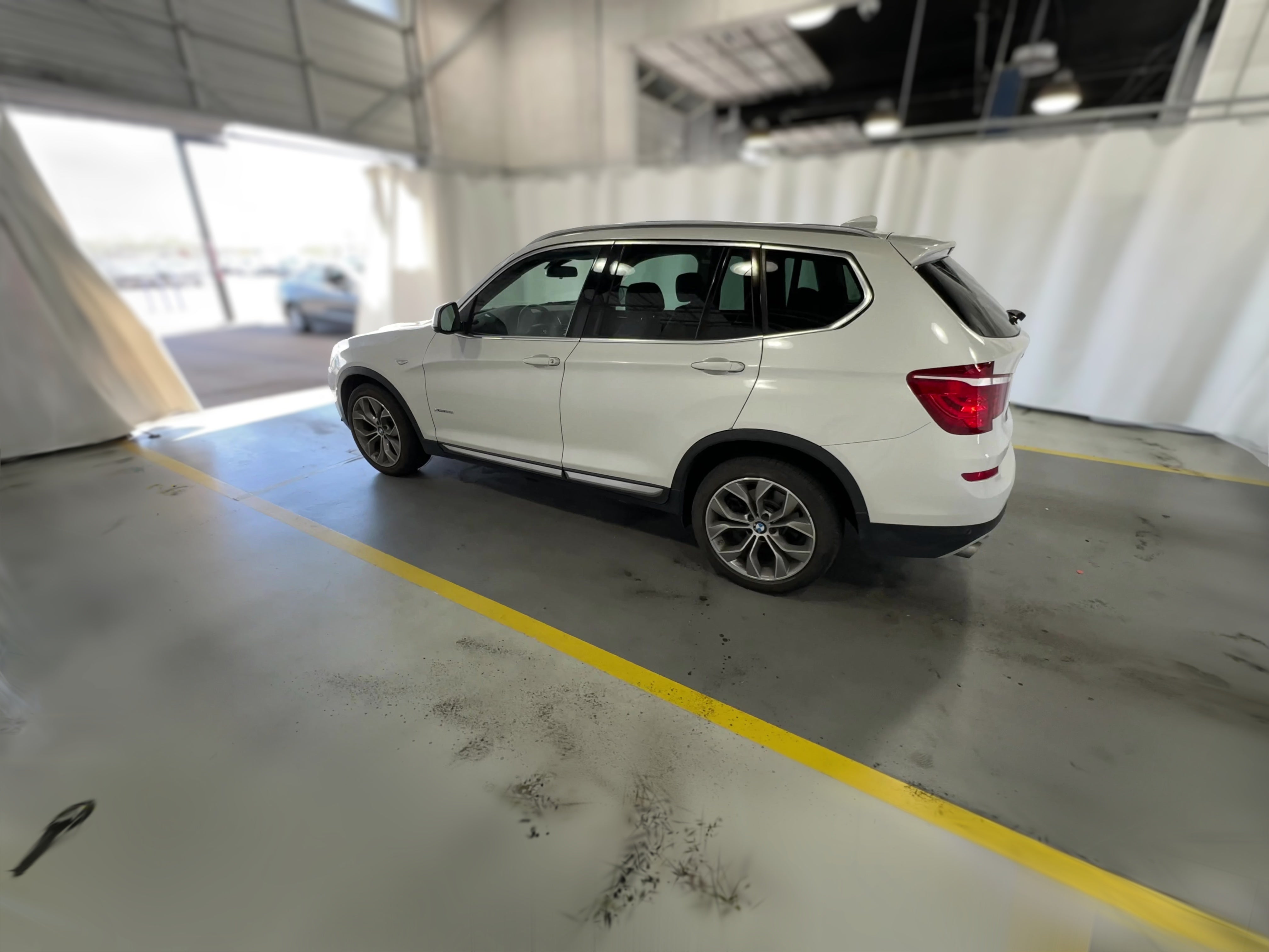 2016 BMW X3 xDrive28i - Photo 27