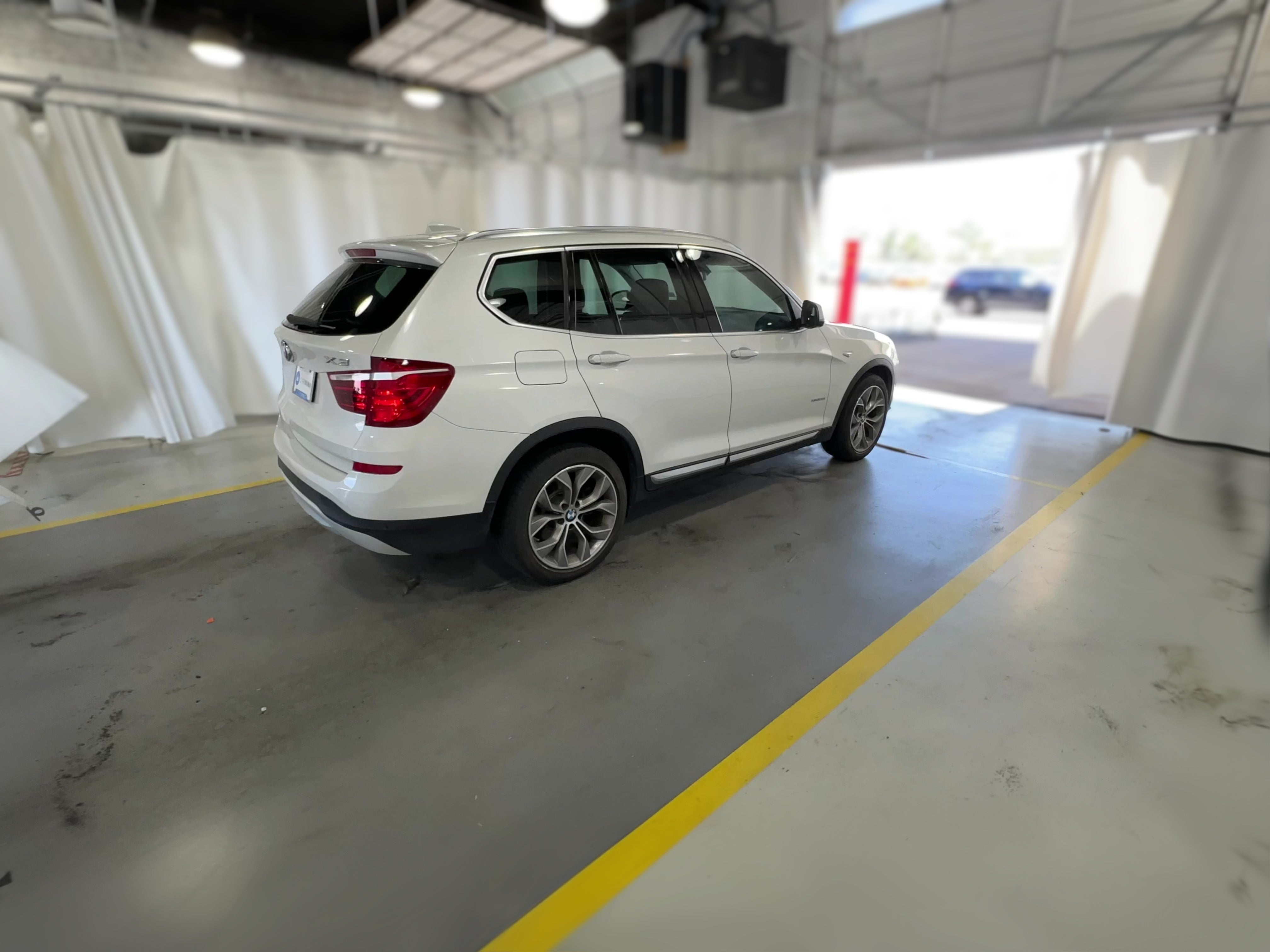 2016 BMW X3 xDrive28i - Photo 32