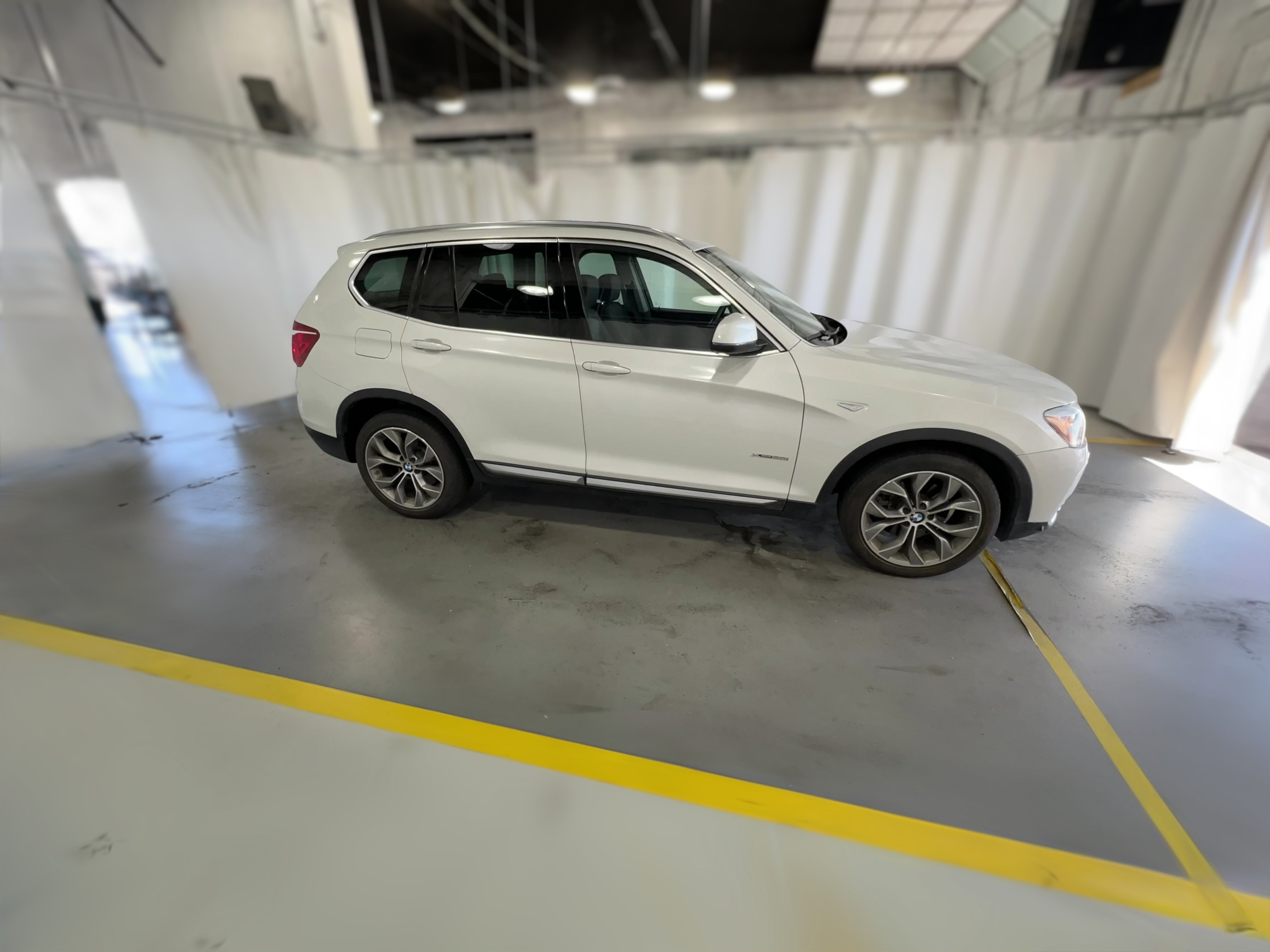 2016 BMW X3 xDrive28i - Photo 34
