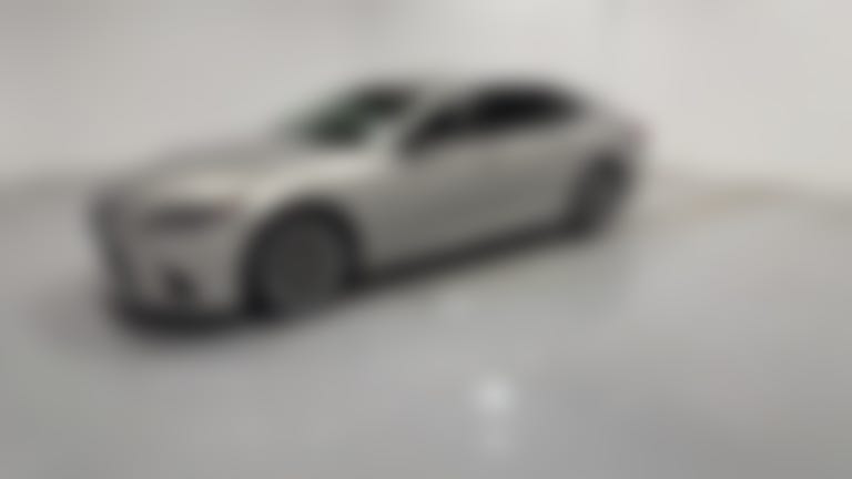 2019 Lexus LS vehicle photo