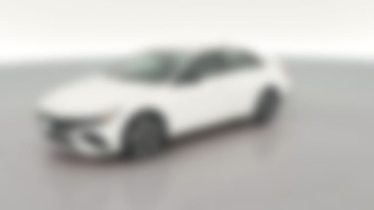 2025 Hyundai Elantra vehicle photo