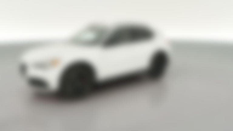 2020 Alfa Romeo Stelvio vehicle photo