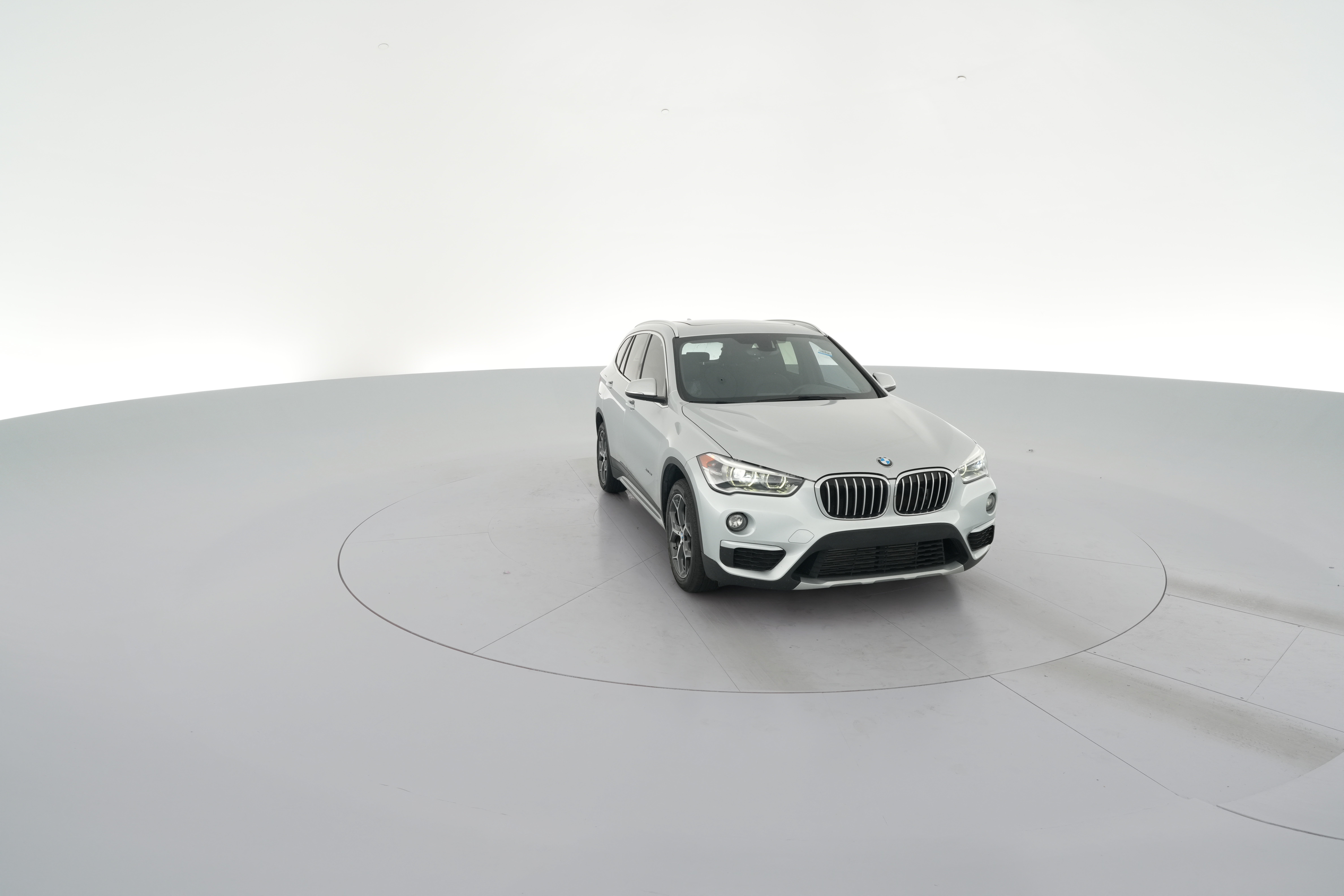 2017 BMW X1 28i - Photo 39