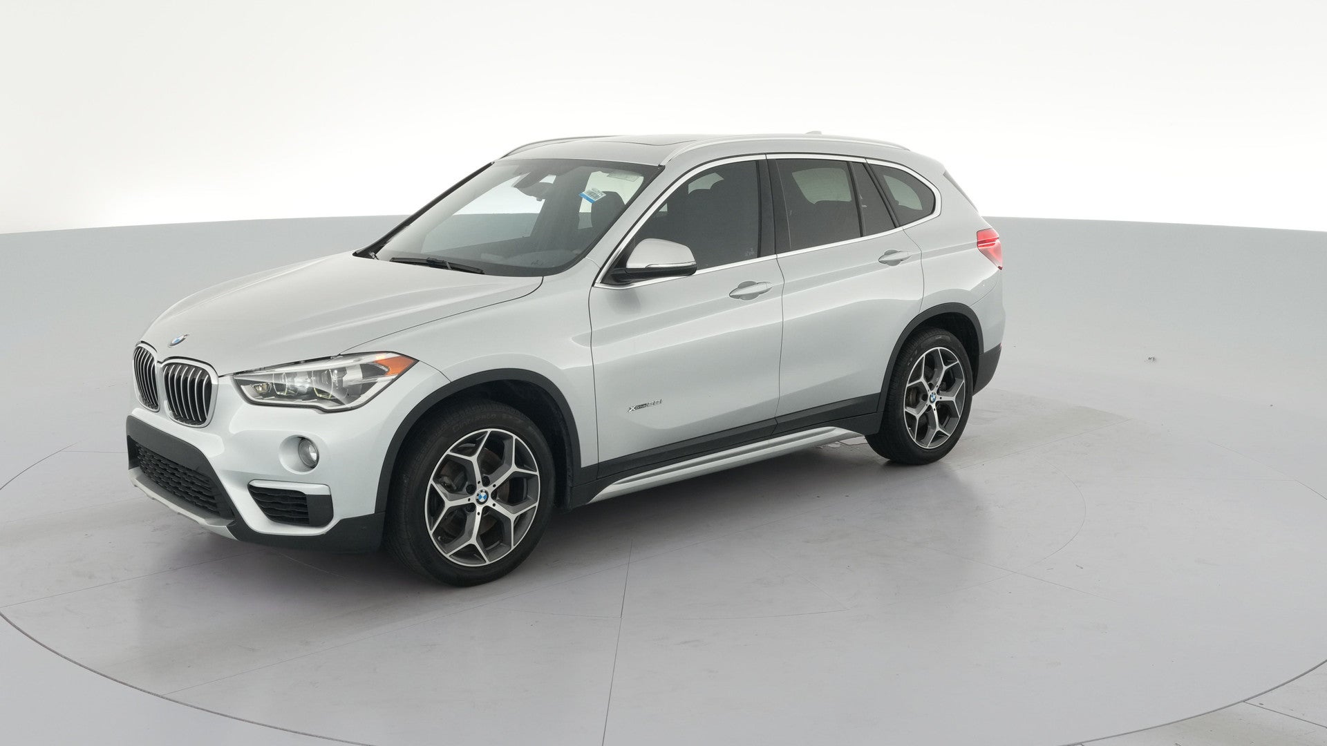 2017 BMW X1 vehicle photo