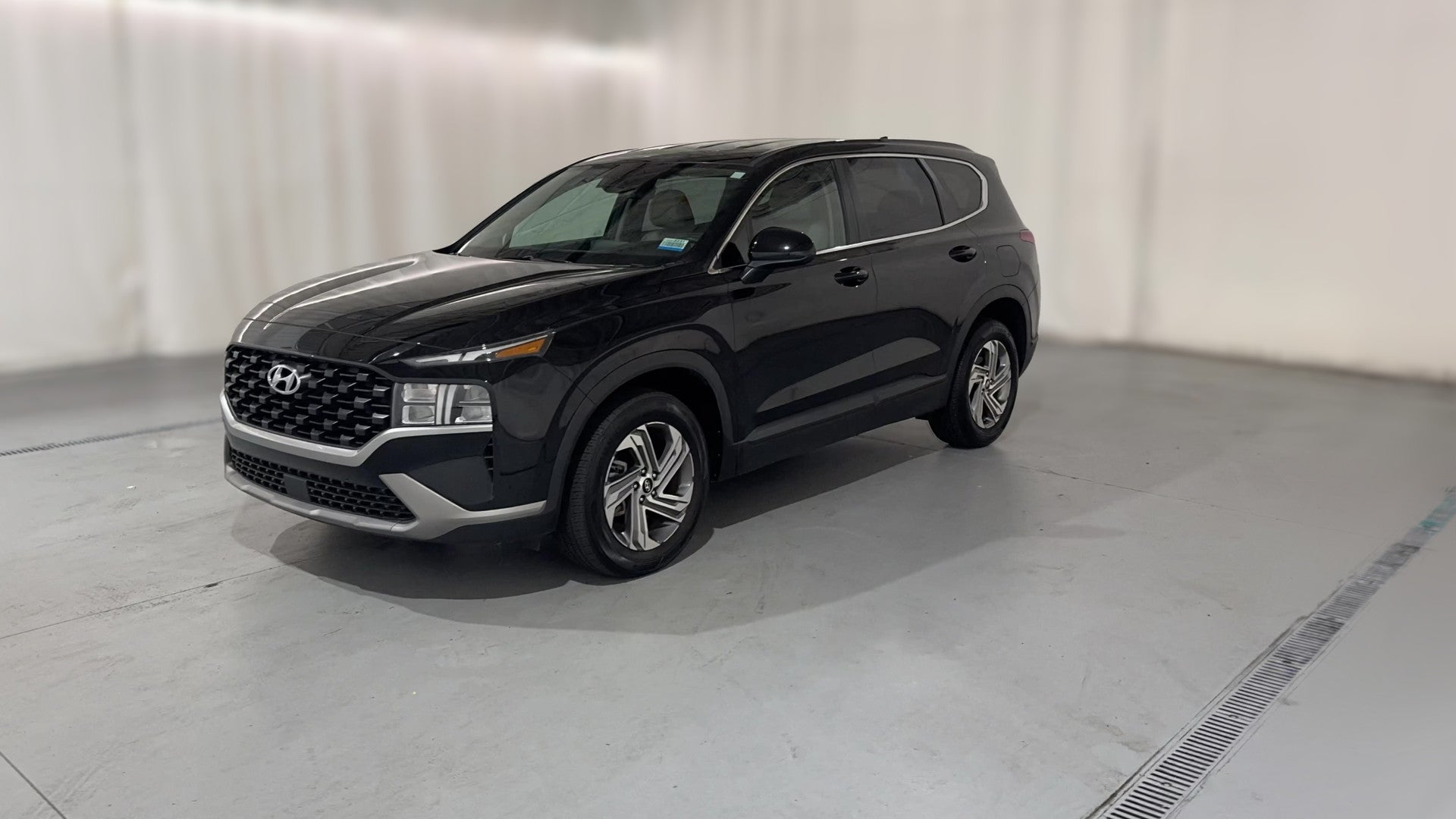 2023 Hyundai Santa Fe vehicle photo
