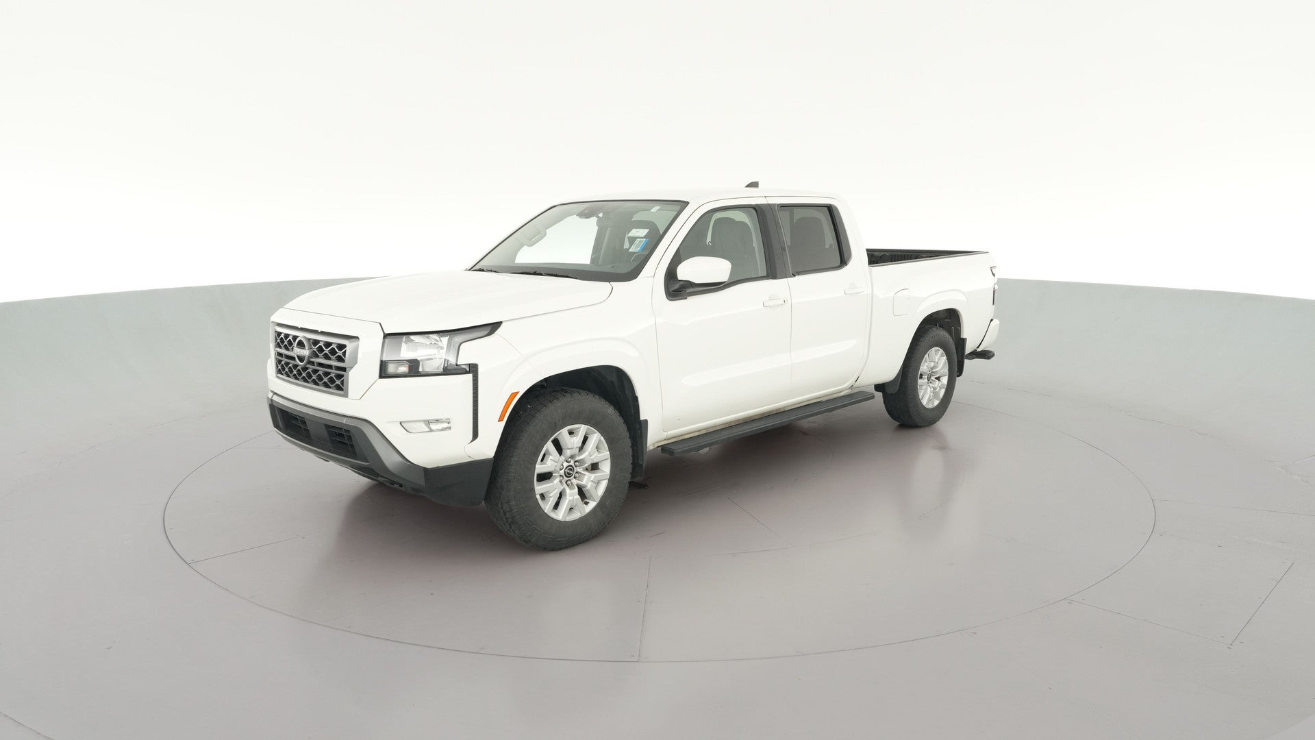2024 Nissan Frontier Crew Cab vehicle photo