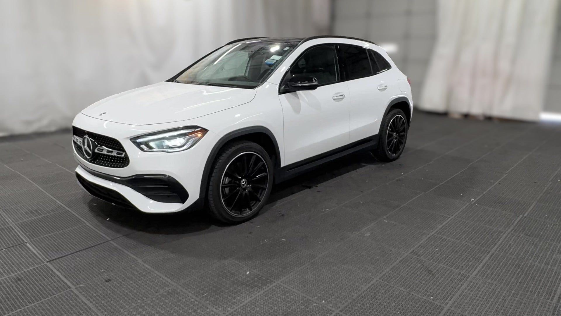 2022 Mercedes-Benz GLA vehicle photo