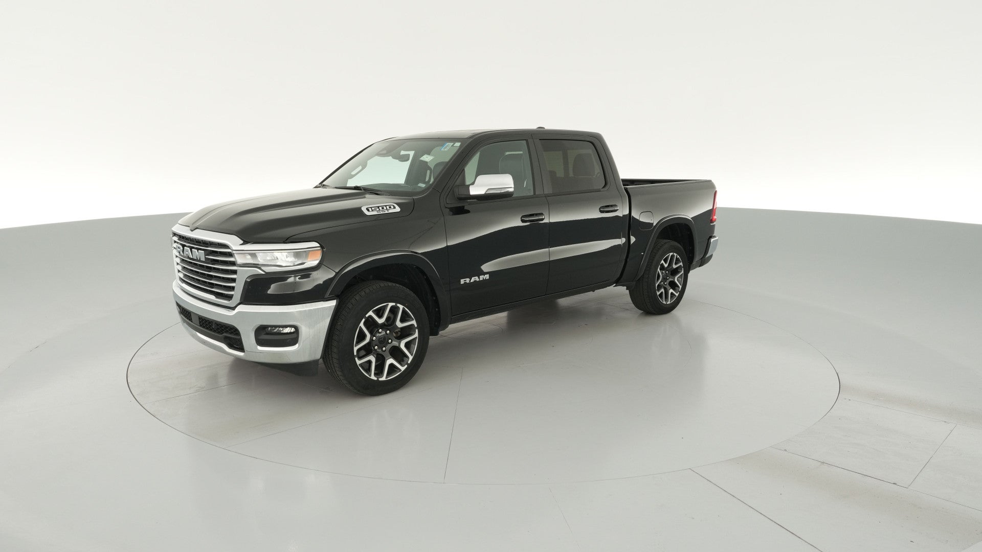 2025 Ram 1500 Crew Cab vehicle photo