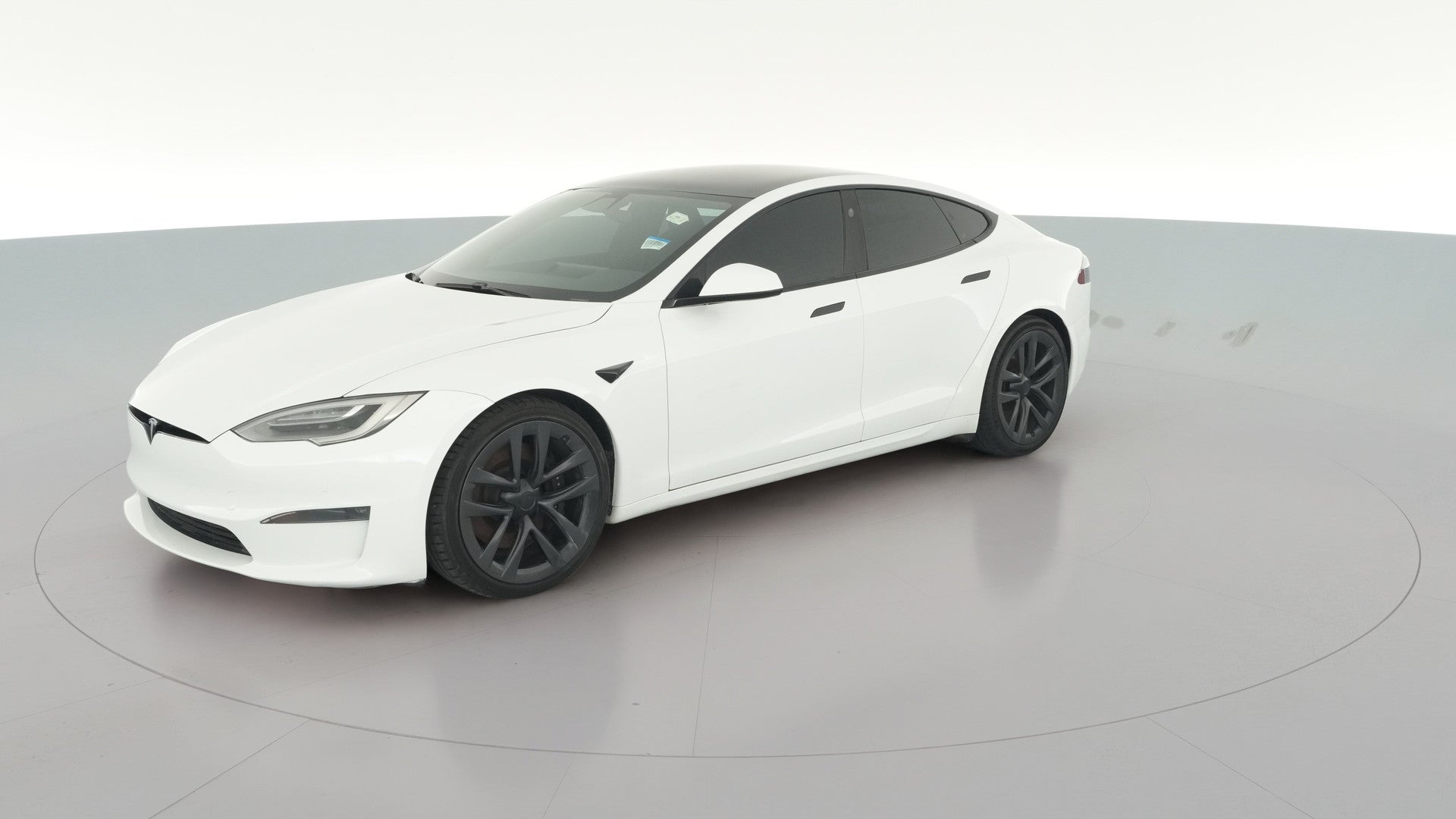 2021 Tesla Model S vehicle photo