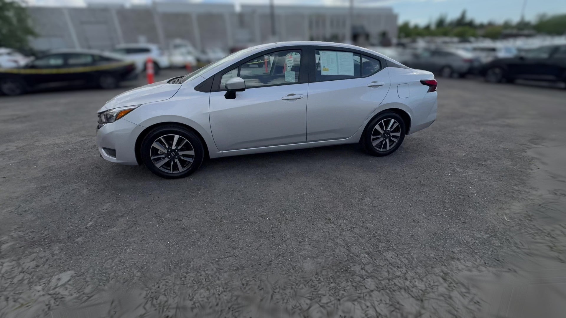 2025 Nissan Versa vehicle photo