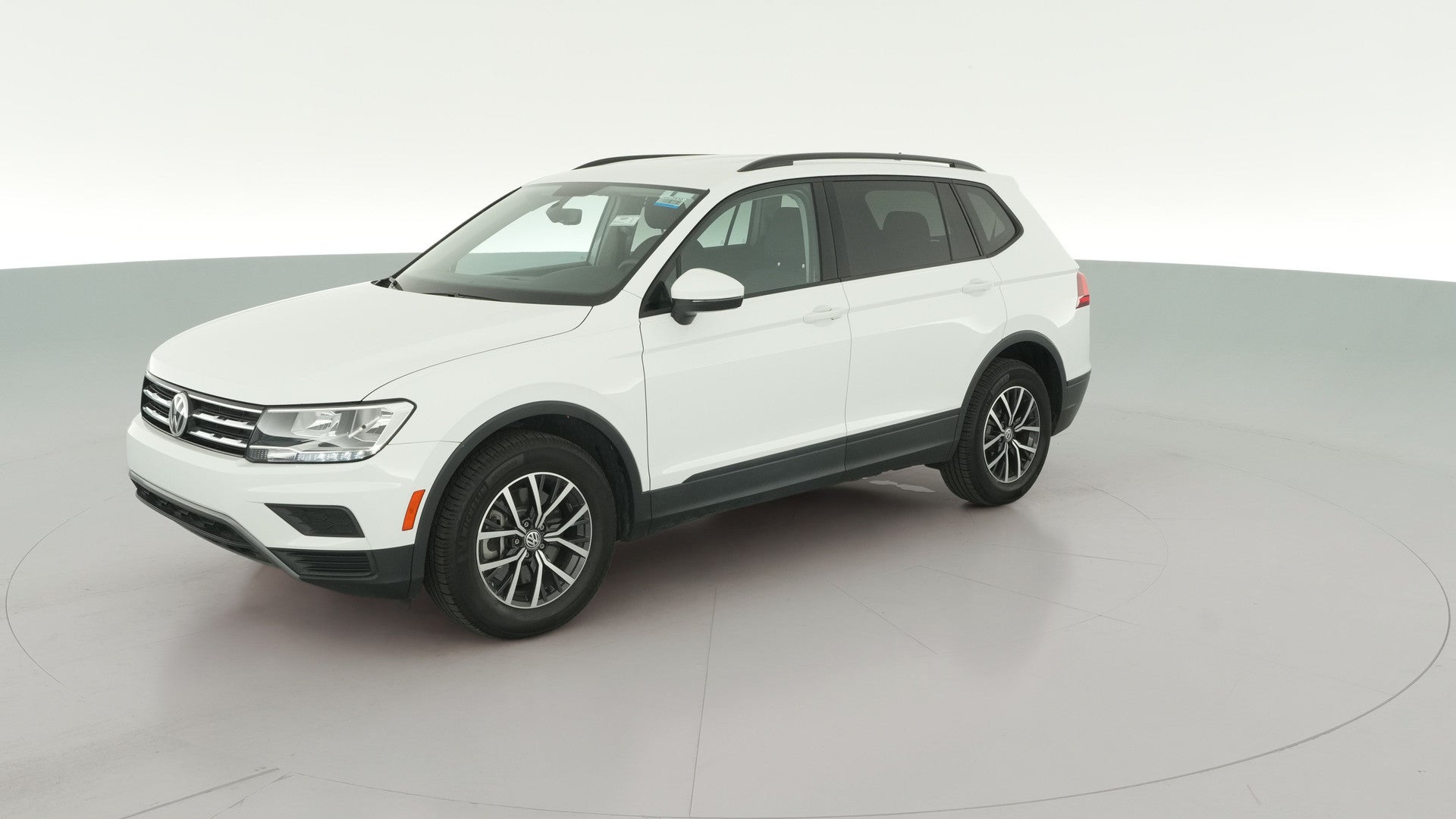2021 Volkswagen Tiguan vehicle photo