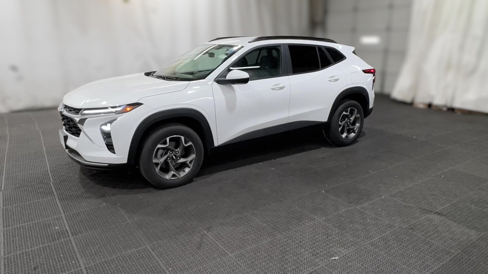 2025 Chevrolet Trax vehicle photo
