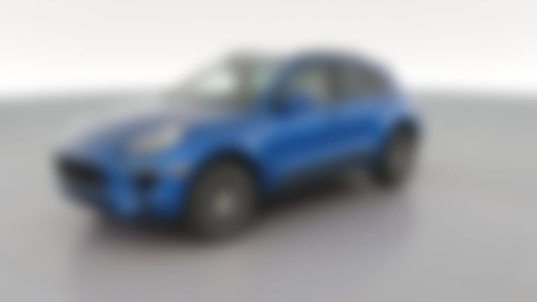 2017 Porsche Macan vehicle photo