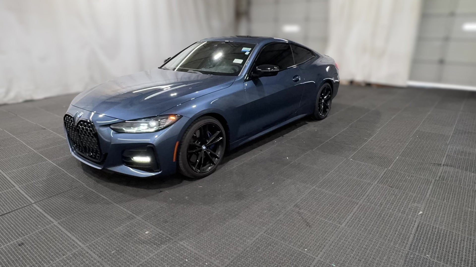 2022 BMW 4 Series vehicle photo