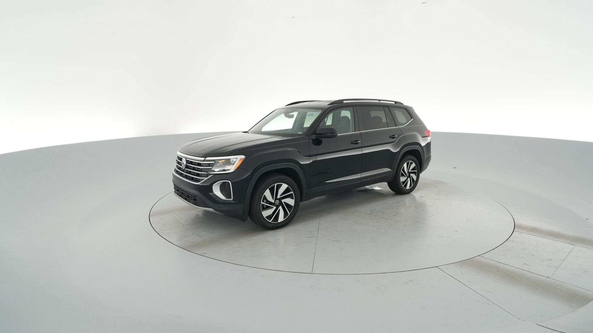2026 Volkswagen Atlas vehicle photo