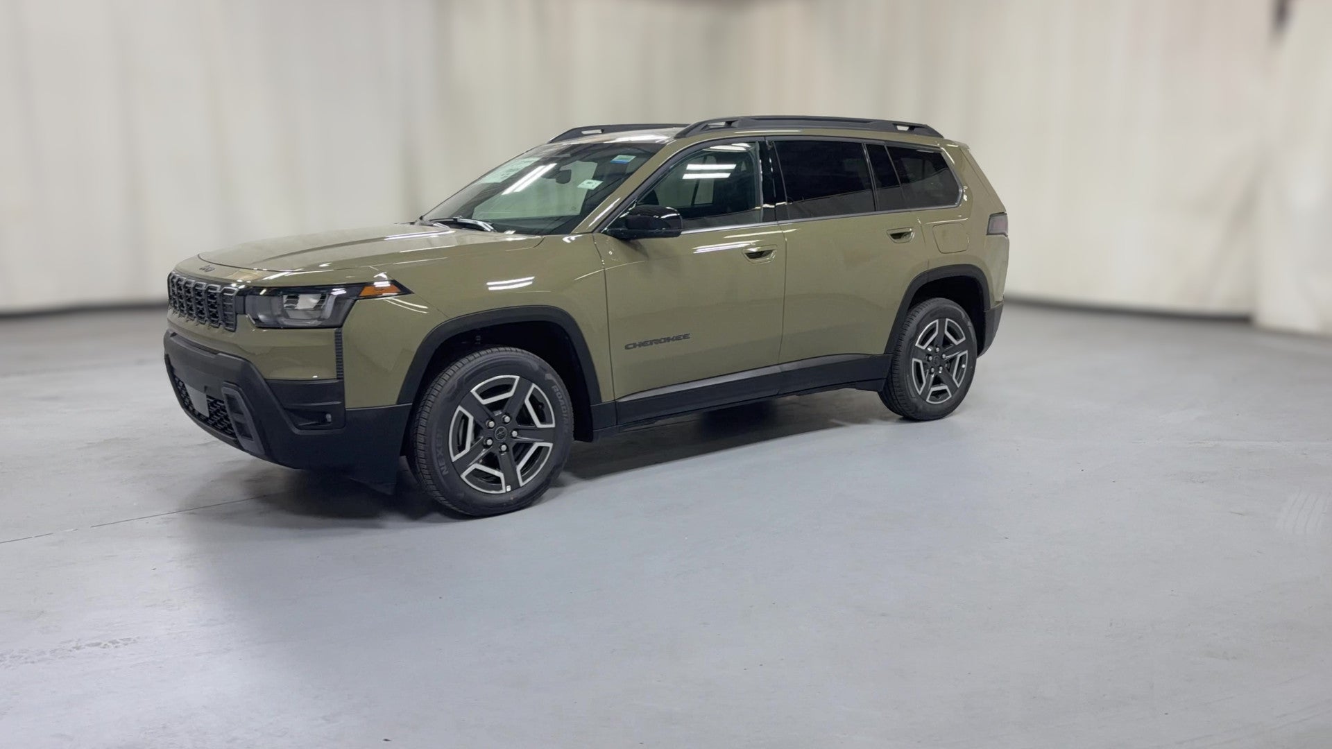 2026 Jeep Cherokee vehicle photo