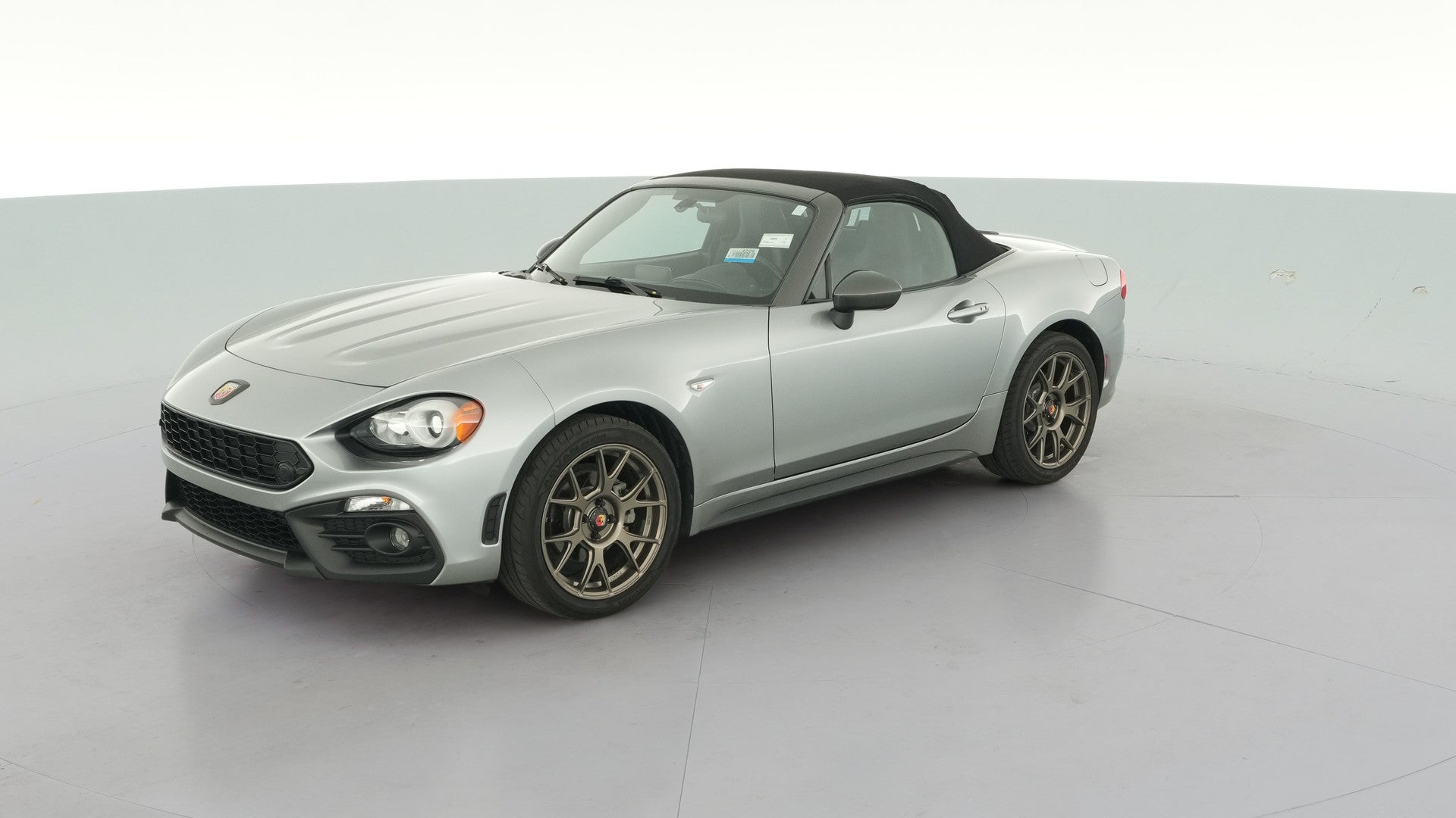 2017 FIAT 124 Spider vehicle photo