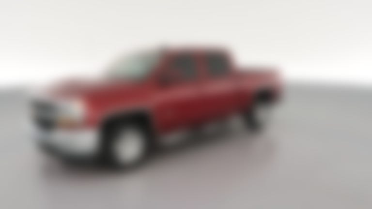 2018 Chevrolet Silverado 1500 Crew Cab vehicle photo