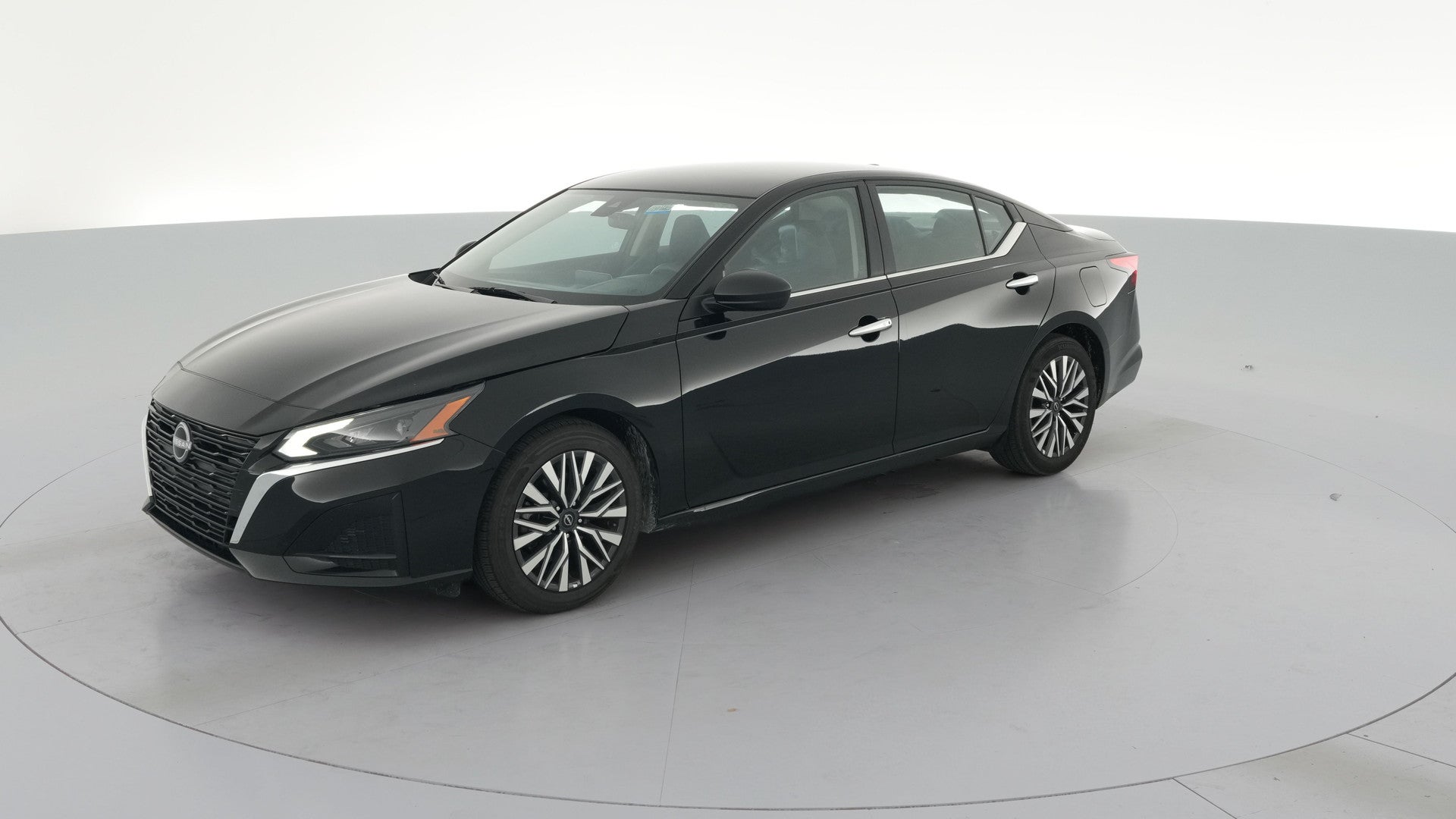 2025 Nissan Altima vehicle photo